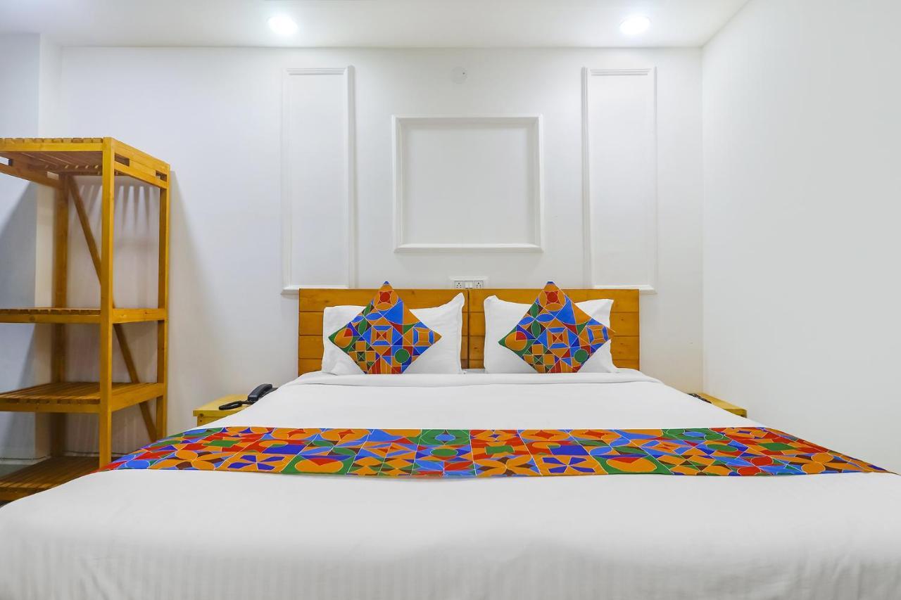 Fabhotel Green Leaf Hyderabad Exterior photo